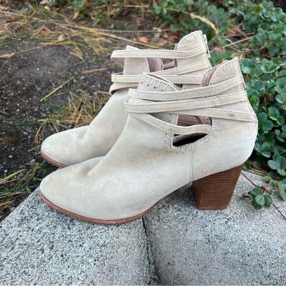 Anthropologie Beige Suede Wrapped Strap Stacked Heel Leather Booties 9.5 - Picture 1 of 9